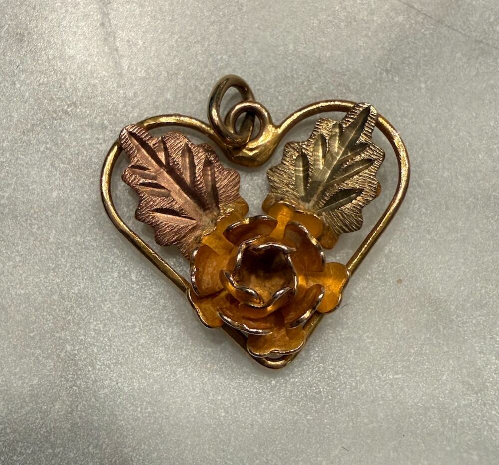 Authentic Vintage 10K Tri-Color Black Hills Gold Heart & Rose Pendant